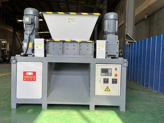 500-10000 किलोग्राम/घंटा डबल शाफ्ट स्क्रैडर, पीई गोले/बैरल के लिए घूर्णी ब्लेड कटर स्क्रैडर