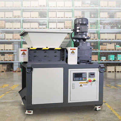 औद्योगिक प्लास्टिक के डिब्बों पीईटी बोतल Shredder मशीन, डबल शाफ्ट Shredder मशीन